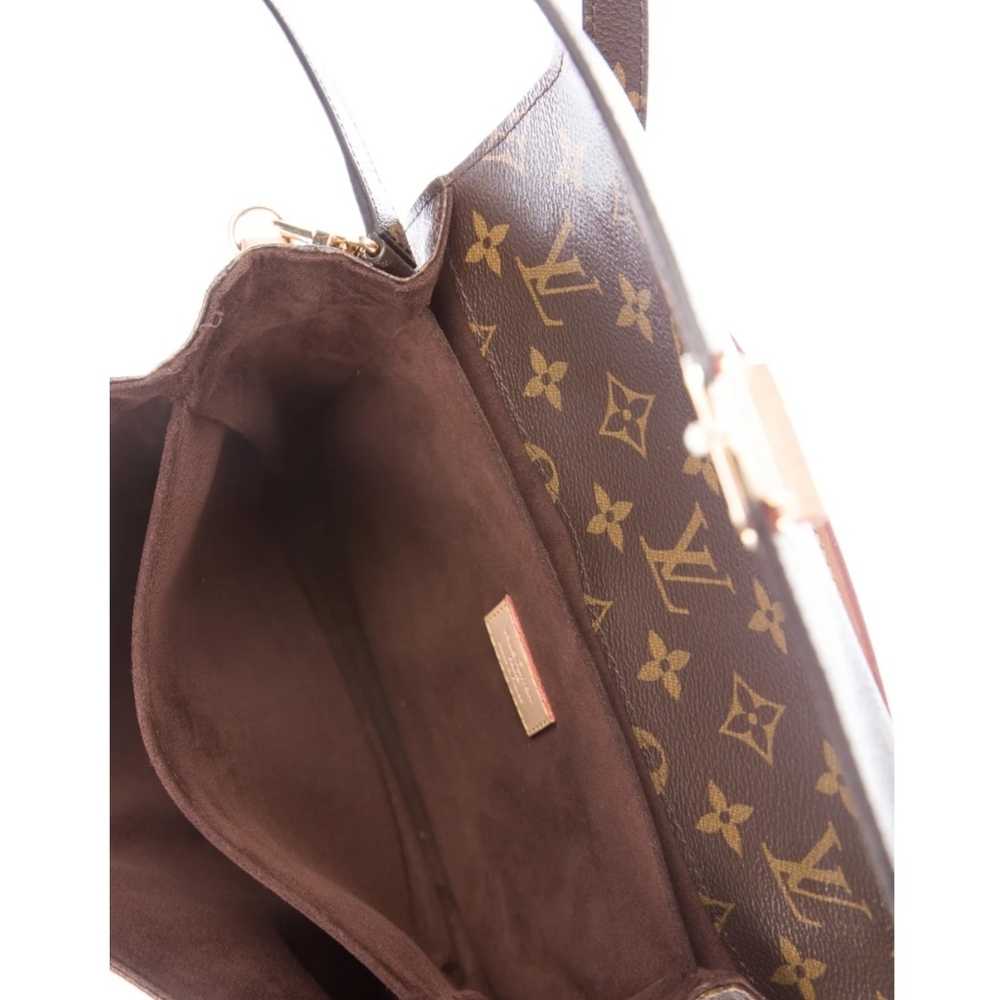 Louis Vuitton Pochette Metis - Picture 5 of 6